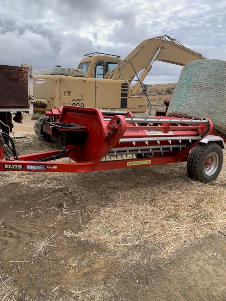 Hay Feed Out Cart