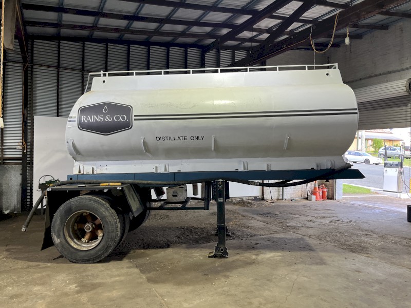 9850L diesel tanker trailer