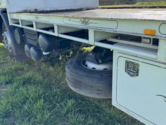 2017 Volvo FE 320 - with Stock Crate