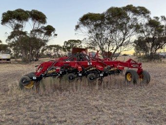 Brand-New Bourgault 3335 Seeder with Quick Depth Adjust (QDA)