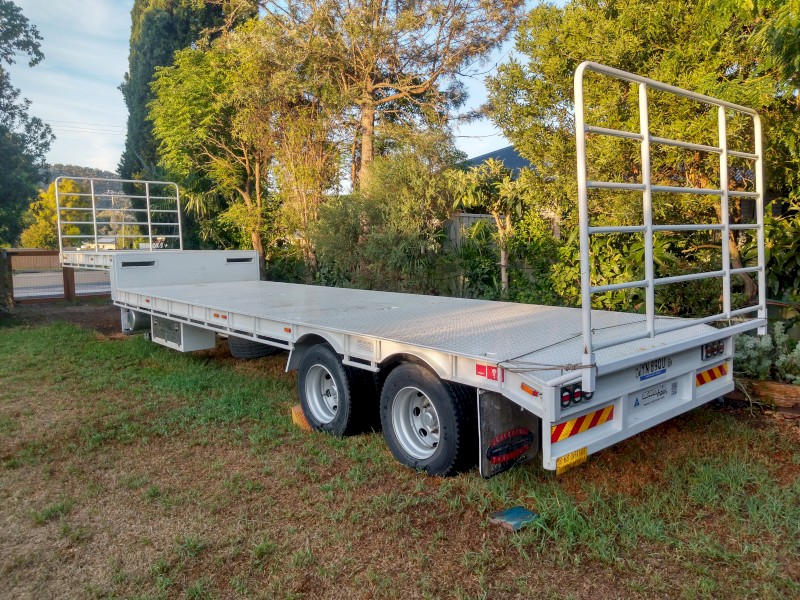 As New 39' Drop Deck Beavertail 