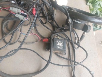 Price Reduced. Trimble CFX 750 EziPilot