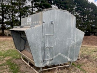 Grain Lick Feeders 
