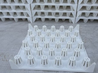Hydroponic Growing Tray – 500 x 500mm, 33 Cells (65mm Each)
