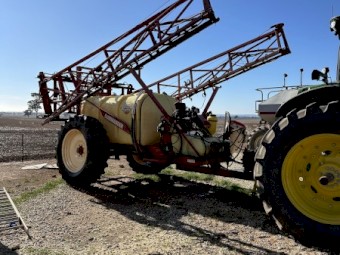 Hardi Commander 4000 24 Boom Spray