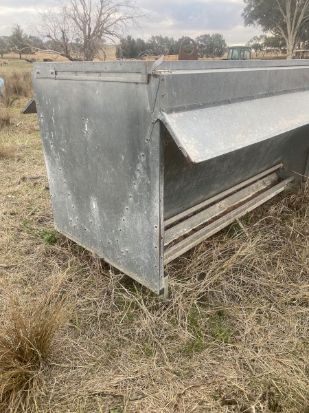 Sheep Lick Feeder