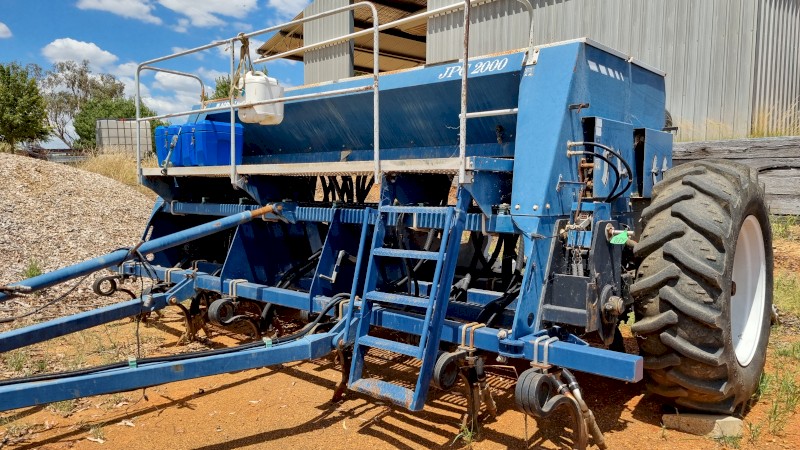Agrowdrill JPC2000 Seed Drill