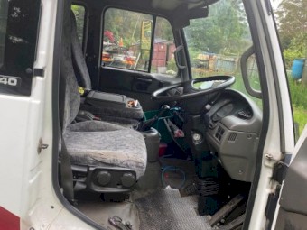 2007 Nissan UD ML240 Truck