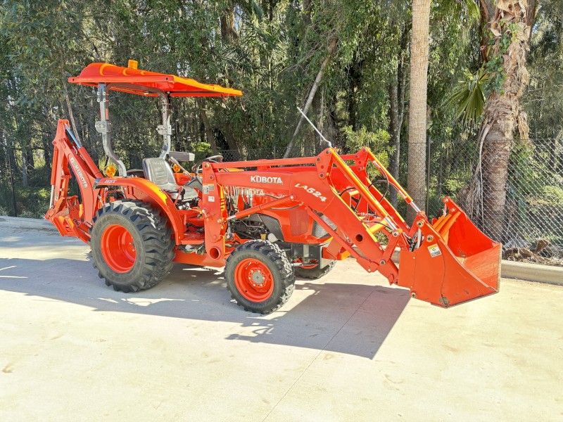 2019 Kubota L3800HD Tractor with Loader