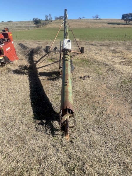 40 foot x 9 inch Fast Flow Grain Auger