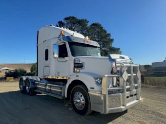 2012 Freightliner Coronado 122 6x4 Prime Mover *** Brand New Hydraulic Kit included, but not fitted. ****