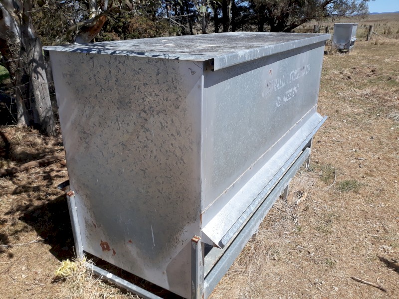 Sheep Feeders