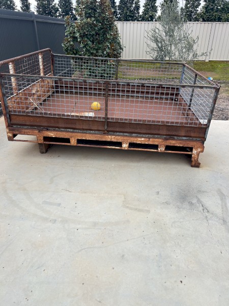 Ute tray 