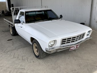 1972 Holden HQ One tonner