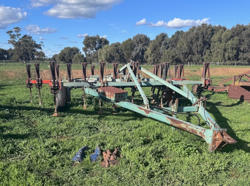 Horwood Bagshaw Chisel Plough