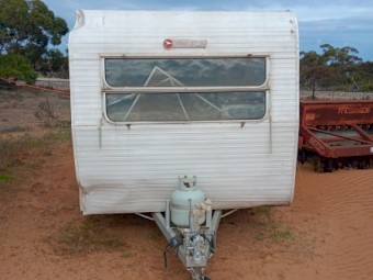 1970s Franklin Caravan