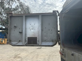 Tipover axle aluminium tipper