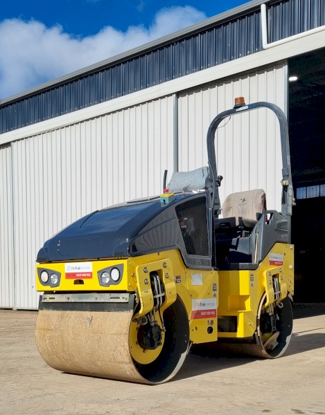 Bomag 2.5T Twin Drum Roller