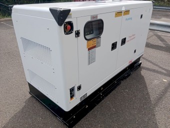 40kVA Isuzu / Stamford 4 Pole Brushless Diesel Generator 415V