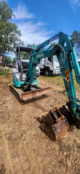 2018 2.5t Kobelco SK25