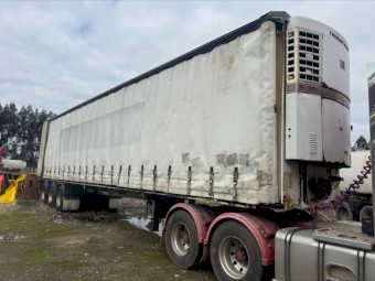 2007 Krueger Curtain side Chiller 