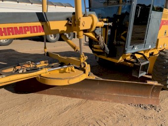 2010 Champion C80C Patrol Grader