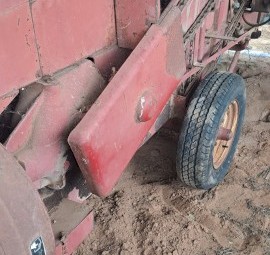 New Holland 317 small square  baler