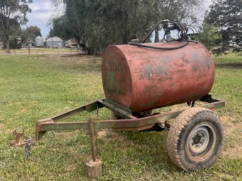 Fuel trailer