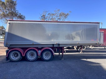 Lusty EMS Sliding A trailer