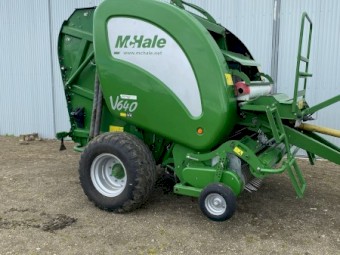 2014 McHale V640 round baler