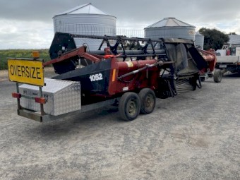 1052 (972) 21ft Draper with 742 conditioners