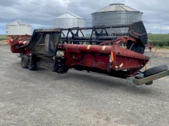 1052 (972) 21ft Draper with 742 conditioners