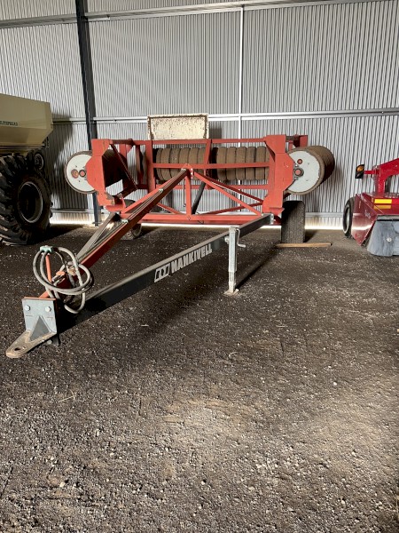 Nankivell Rubber Tyre Roller
