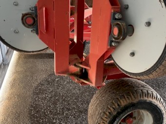 Nankivell Rubber Tyre Roller