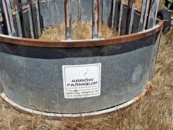Cattle Hay Feeder