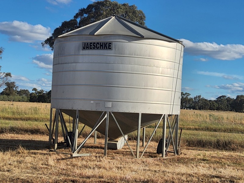 Jaeschke 420 Bag Field Bin