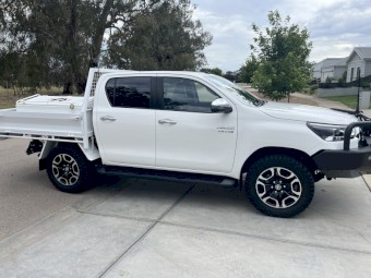2020 Toyota Hilux SR5 Twin Cab Ute