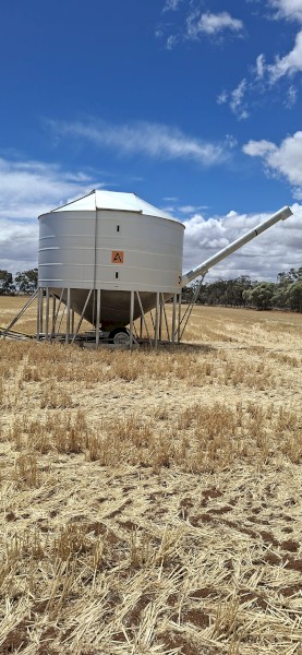 2020 Sherwell 1511 Jumbo 35t Field Bin