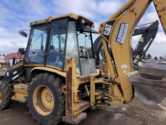 CAT 424D Backhoe