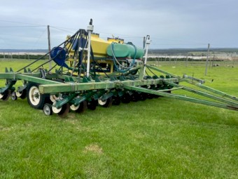 Austil MT 2500 single disc planter 