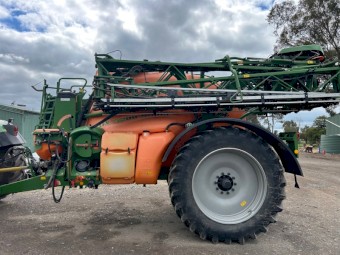 2018 Amazone UX5200 Super Boom Spray
