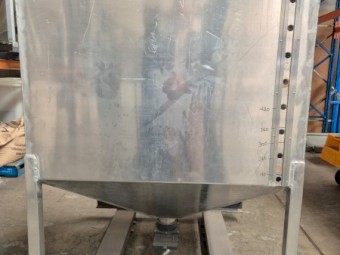  Aluminium Silos 