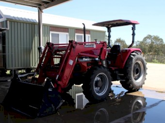2020 Mahindra 7580 4WD tractor 2020 with 4 in bucket + Slasher - 259 hrs ONLY