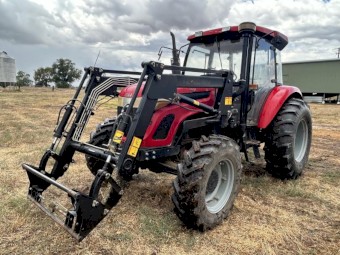 2016 WHM 1164 Tractor