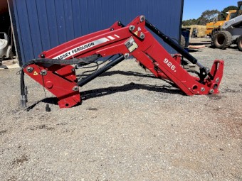 2018 Massey Ferguson 926X Loader