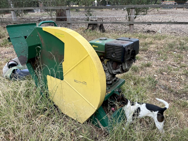 Wood Cutting Machine