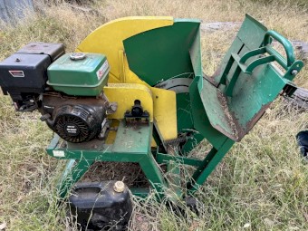 Wood Cutting Machine