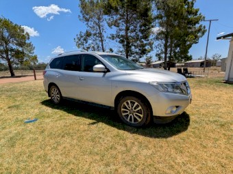 2015 Nissan Pathfinder Wagon