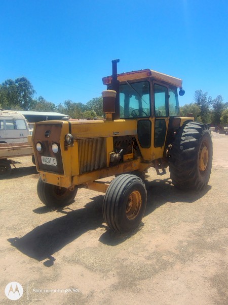 Chamberlain 4480 Tractor