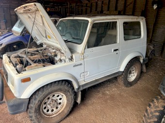 Suzuki Sierra